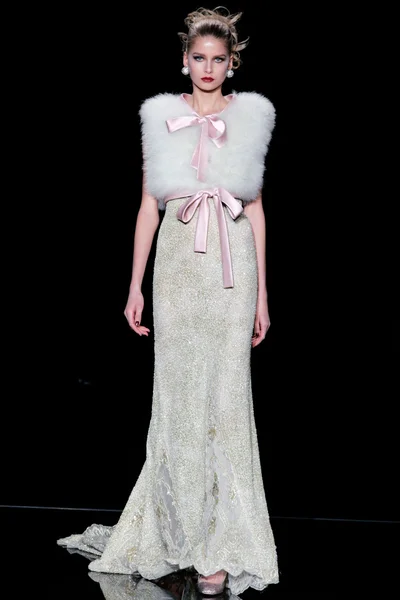 Look 23